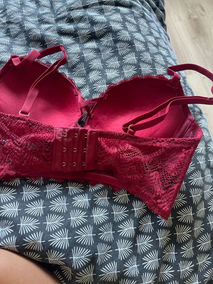 Soutien gorge - photo numéro 2