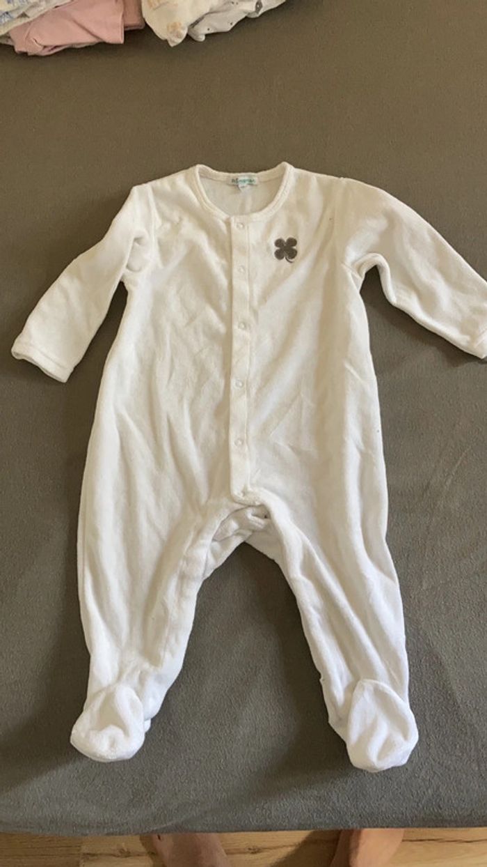 Pyjama et bodies - photo numéro 6