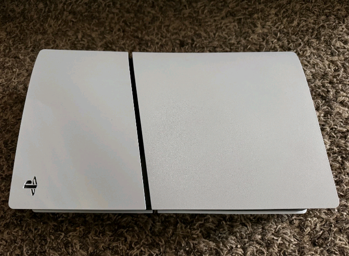 Playstation 5 pro - photo numéro 2