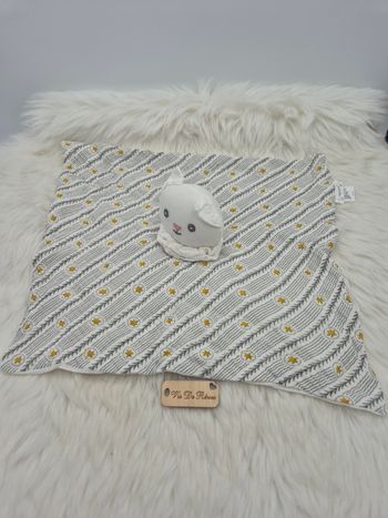 Doudou plat carré Lange Chat Petit Roi Mathilde M