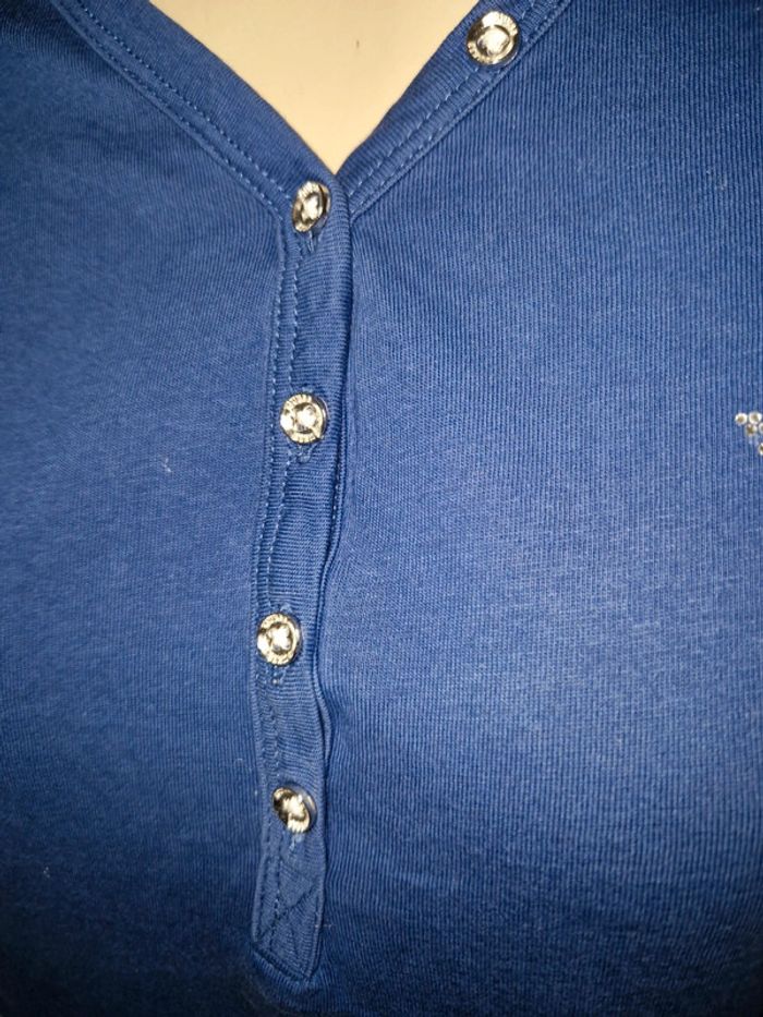 T-chirt manches longues 💙 - photo numéro 4