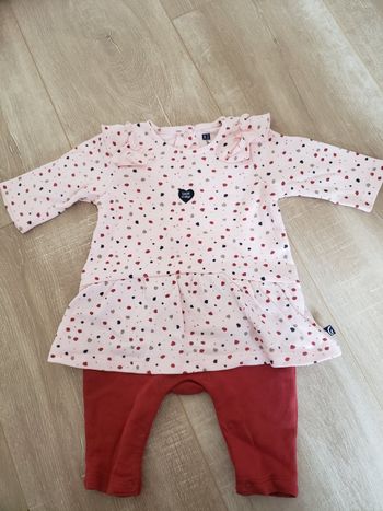 Tenue taille 1mois
