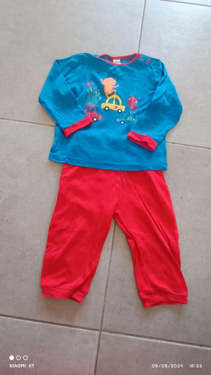3 pyjamas petit garçon - photo numéro 3
