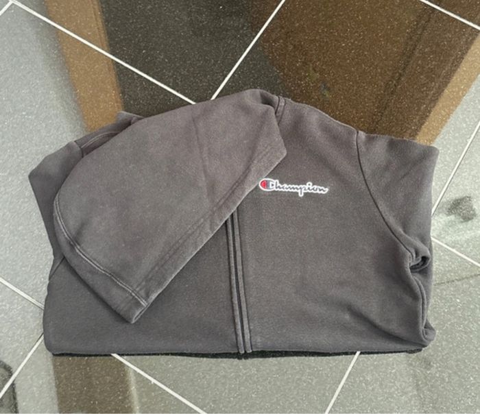 Veste Champion taille 11-12 ans