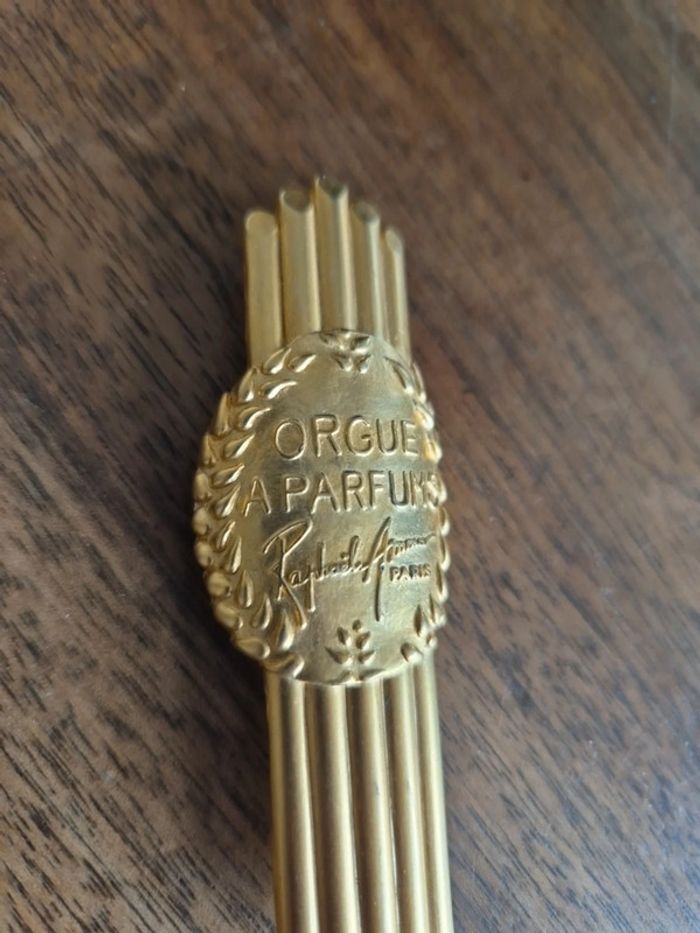 Broche Raphaël Ammar - photo numéro 2