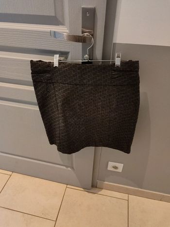 Jupe taille 40 neuve