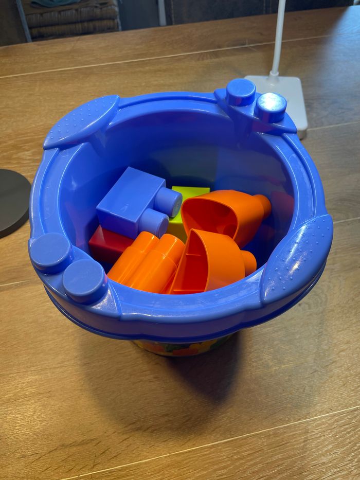 Seau briques - photo numéro 4