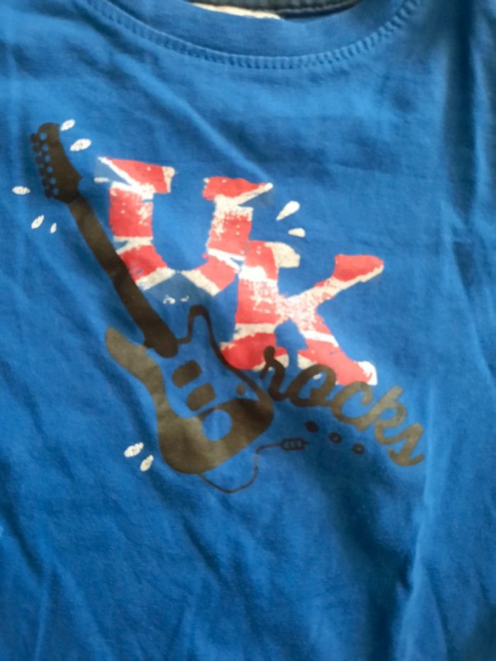 T shirt guitare 4 ans - photo numéro 2