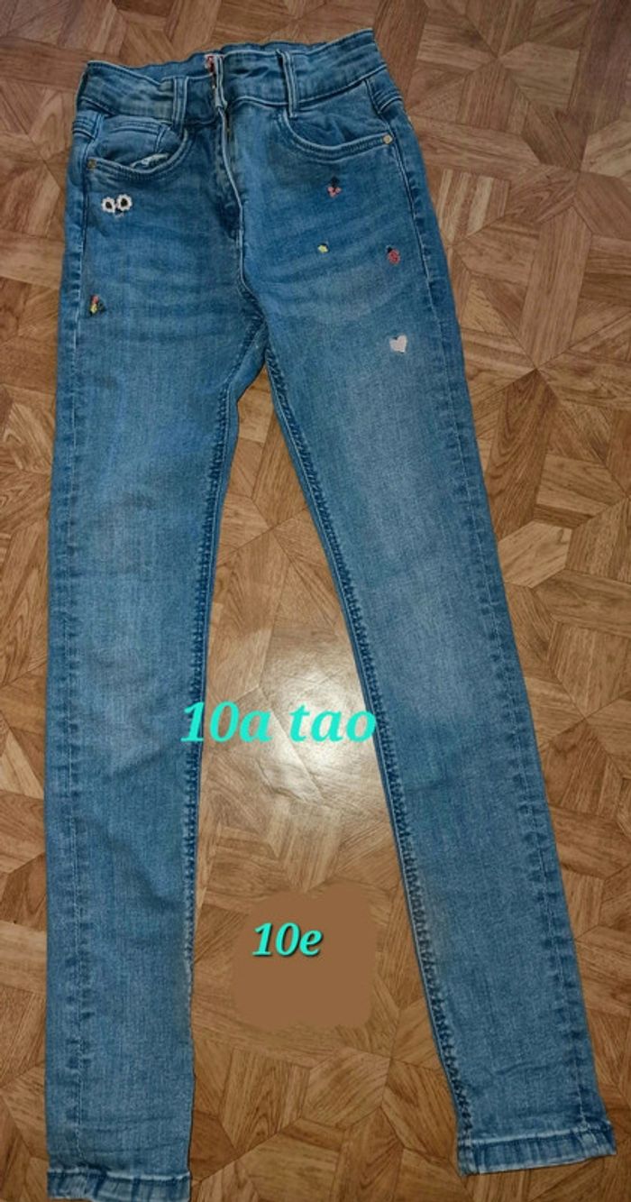 Jean 10ans tape a loeil