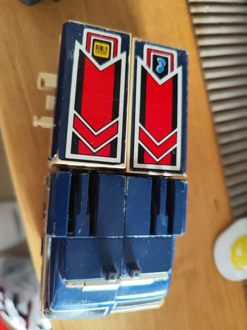 Voiture robot vintage 