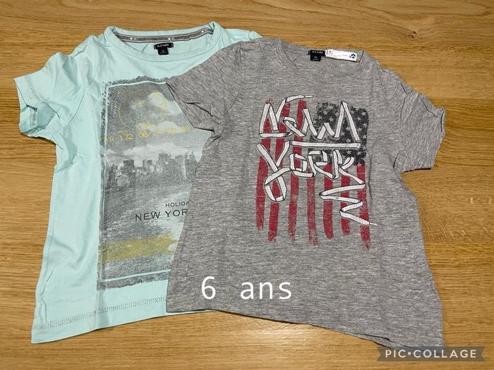Lot 2 tshirts manches courtes 6 ans