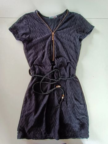 Robe dentelle noire taille 36 neuve