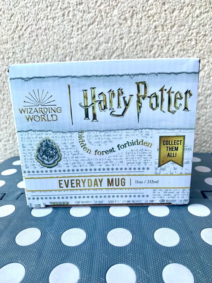 Harry Potter – Mug illustré (scène de vol à Poudlard) - photo numéro 3