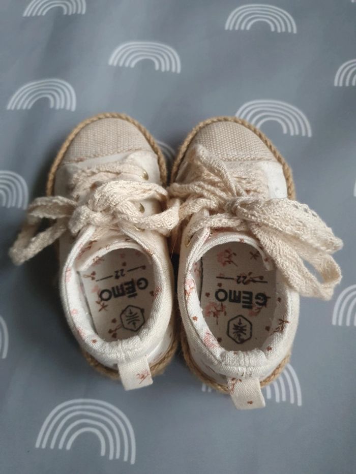 Chaussure taille 22 - photo numéro 3