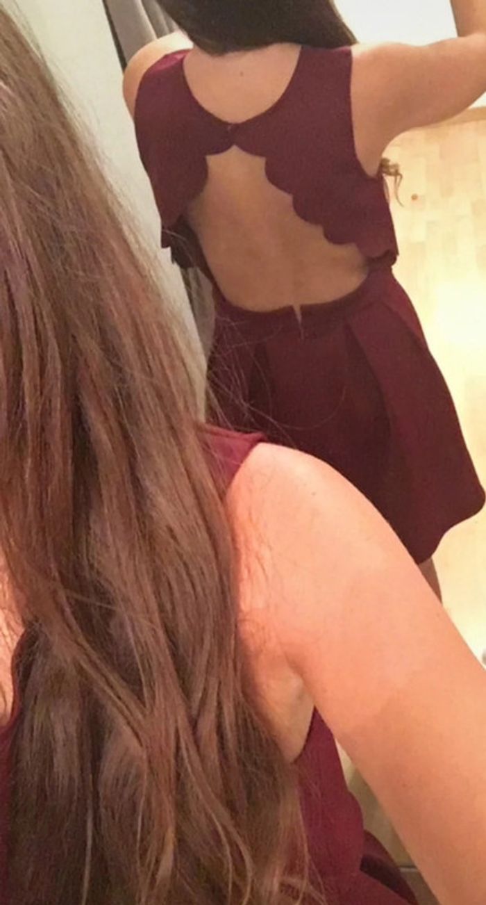 Robe femme dos nu couleur bordeaux taille 36-38 - photo numéro 3