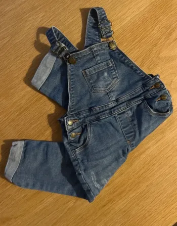 Salopette en jean 23 mois mixte