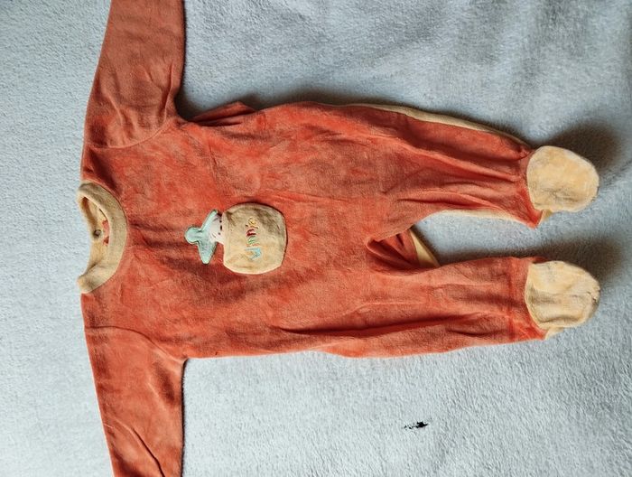 Lot de pyjamas - photo numéro 4
