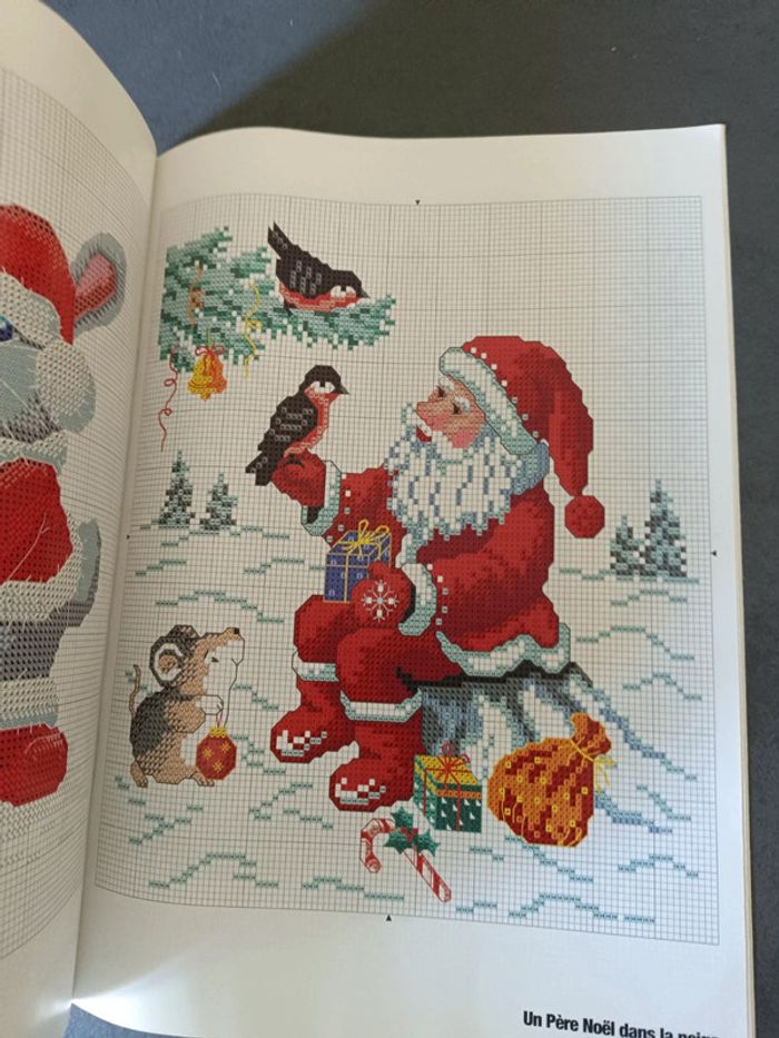 Revue point de croix spécial Noël - photo numéro 4