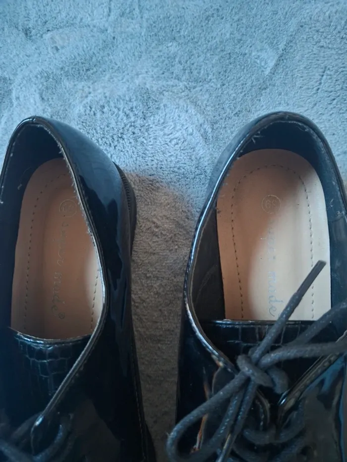 Chaussure - photo numéro 2