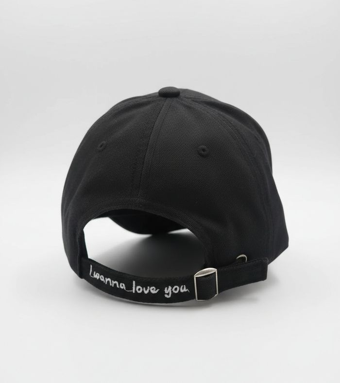 2 casquettes - photo numéro 3