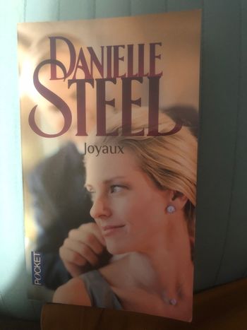 Joyaux - Danielle Steel