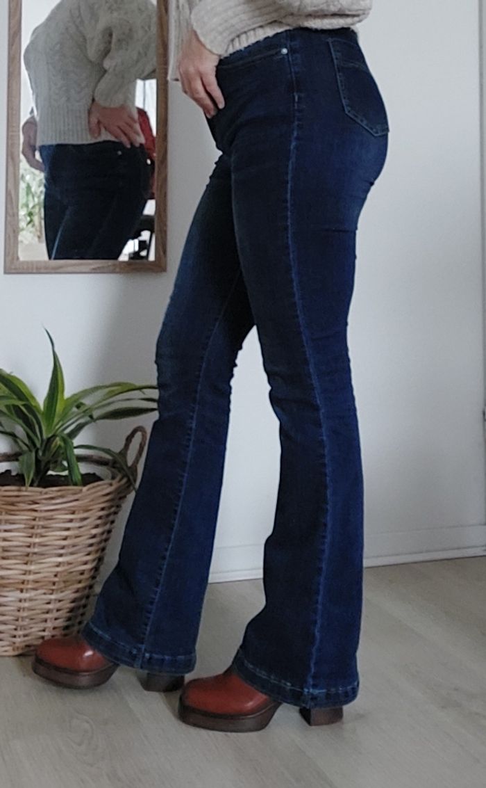 Jean brut bootcut - photo numéro 8