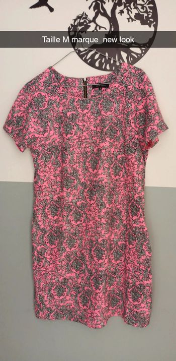 Robe taille M marque new look