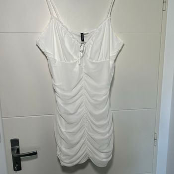 Robe courte