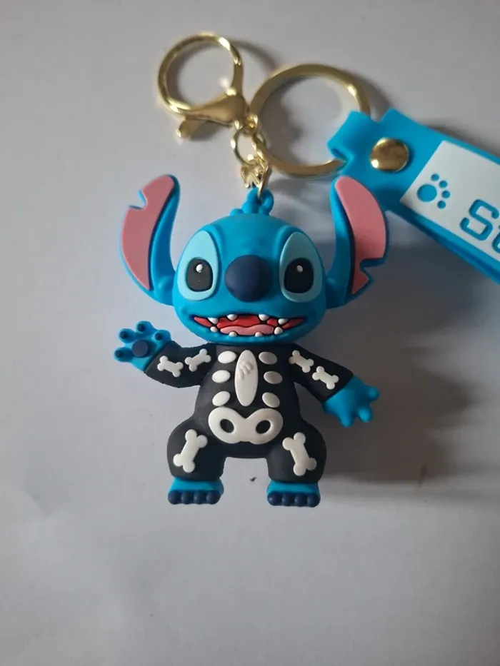 Porte clé stitch - photo numéro 2
