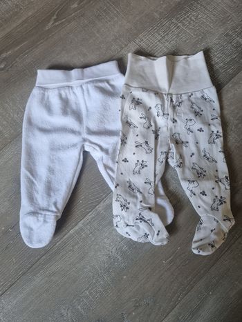Lot 2 pantalons bout chaussettes