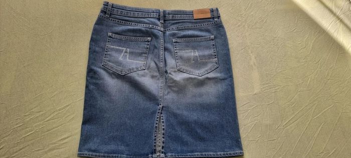 Jupe en jean Zara - photo numéro 2