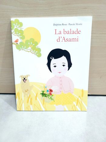 🌺 Livre (école des loisirs) : La balade d'Asami