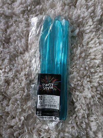 10 couteaux en plastique pour réception