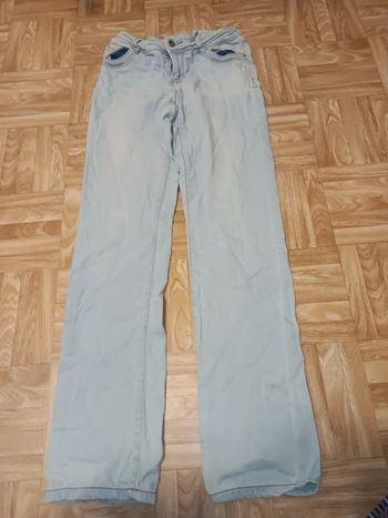 Jean slim Okaïdi fille taille 12 ans très usé en état satisfaisant