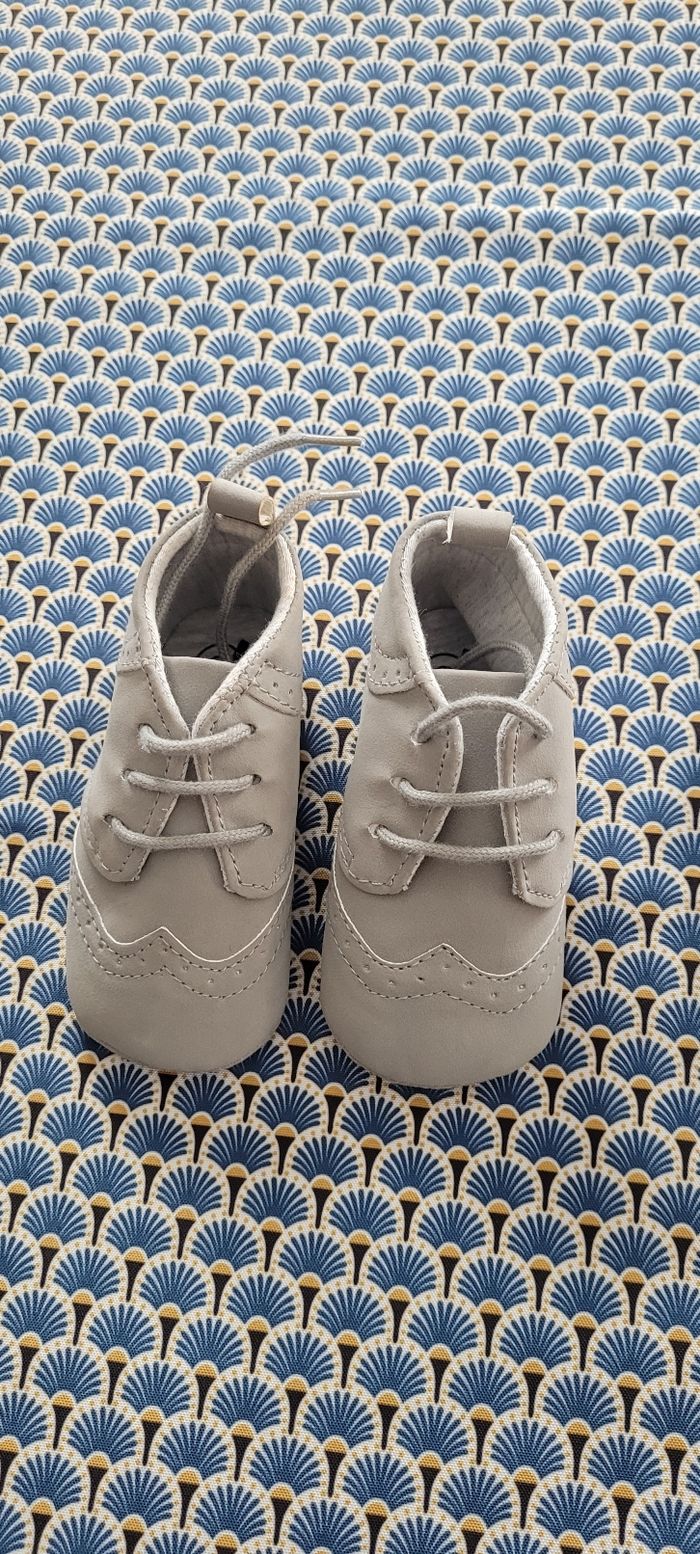Lot chaussures garçon 6/12 mois - photo numéro 3