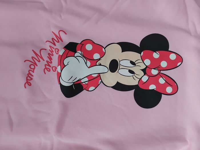 Robe sweat Minnie, Disney, neuf  ,taille 8 ans - photo numéro 3
