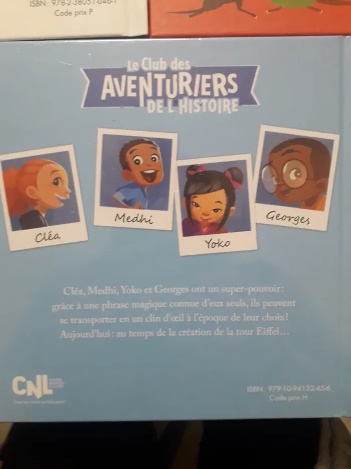 Lot de 5 petits livres provenant des menus Happy meal - photo numéro 7
