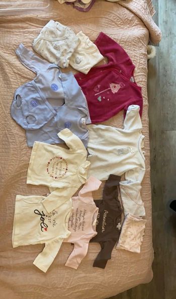 Lots bébé fille 1 mois