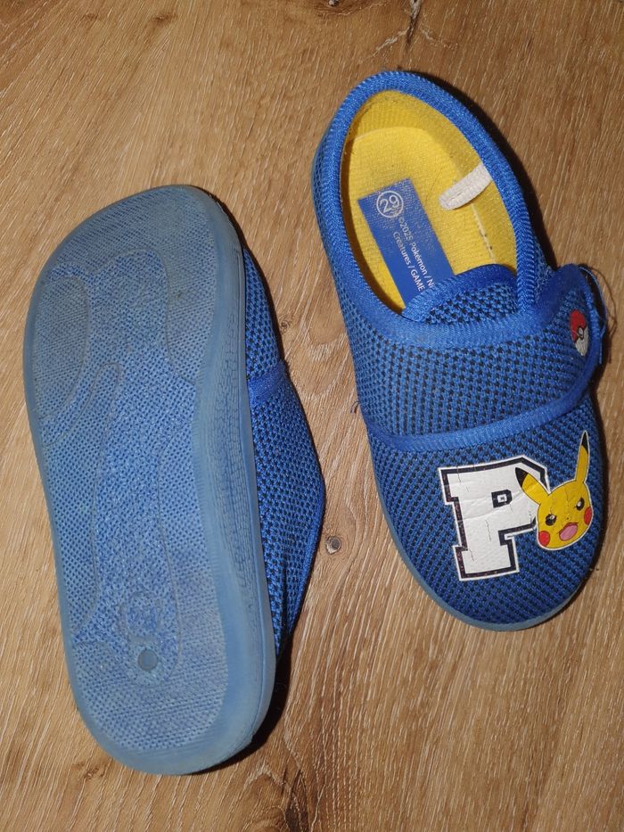 Chaussons pokemon - photo numéro 2
