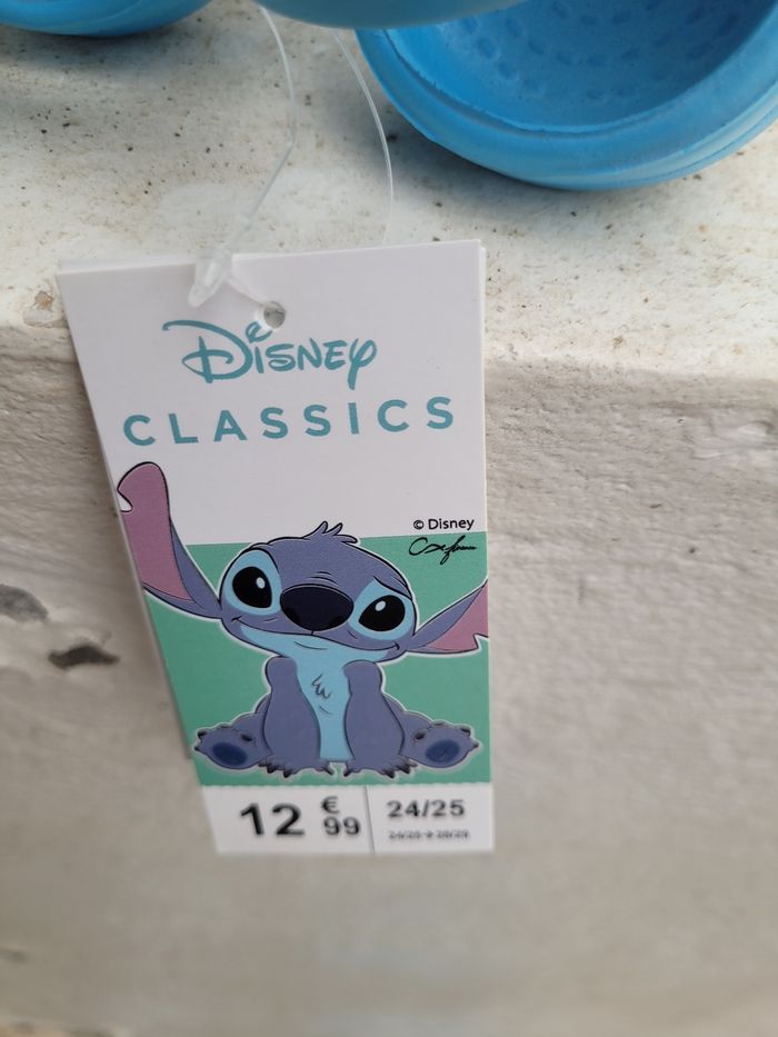 Crocs stitch neuf - photo numéro 3