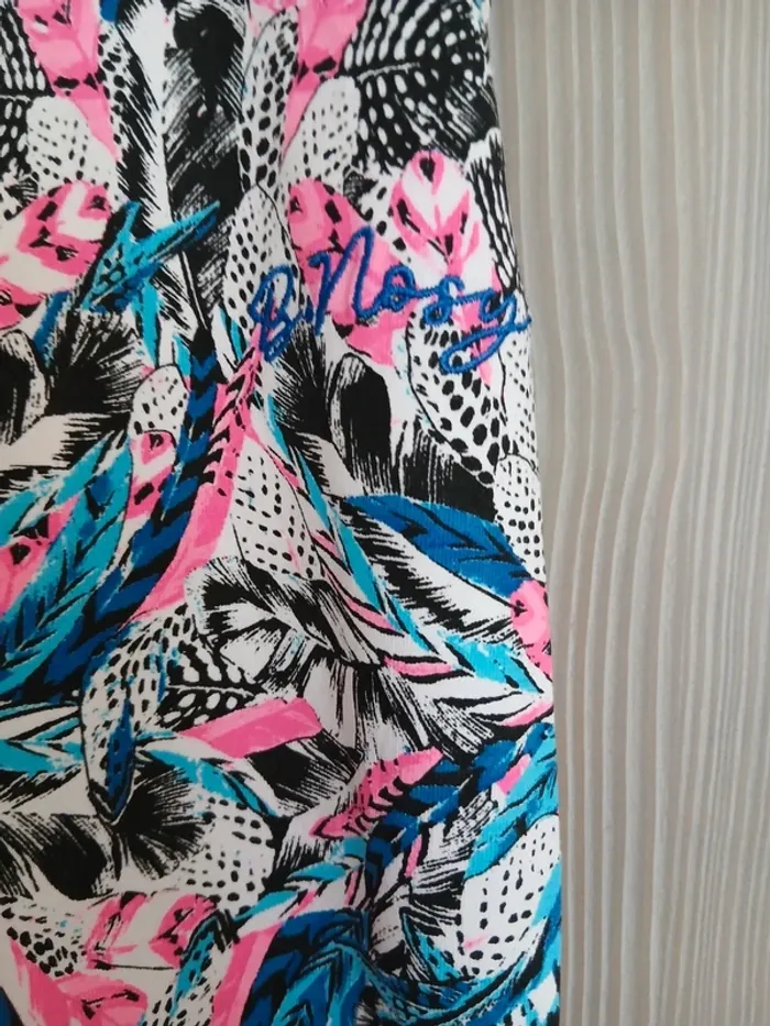 Robe Bnosy 7 ans - photo numéro 2