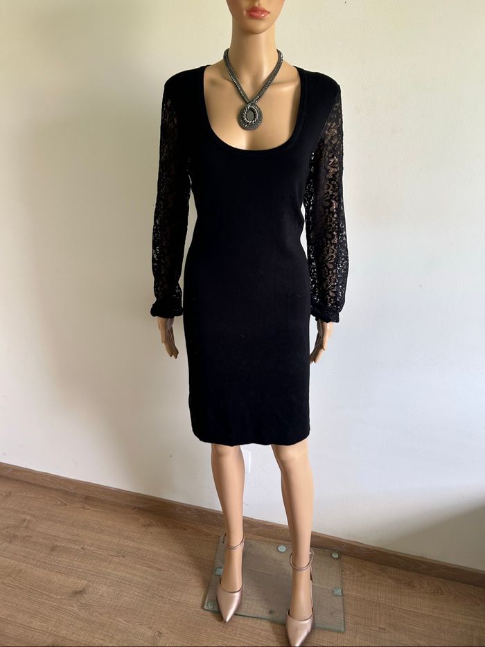 Robe pull noire neuve avec dentelle Morgan taille L (valeur 60€) - photo numéro 3