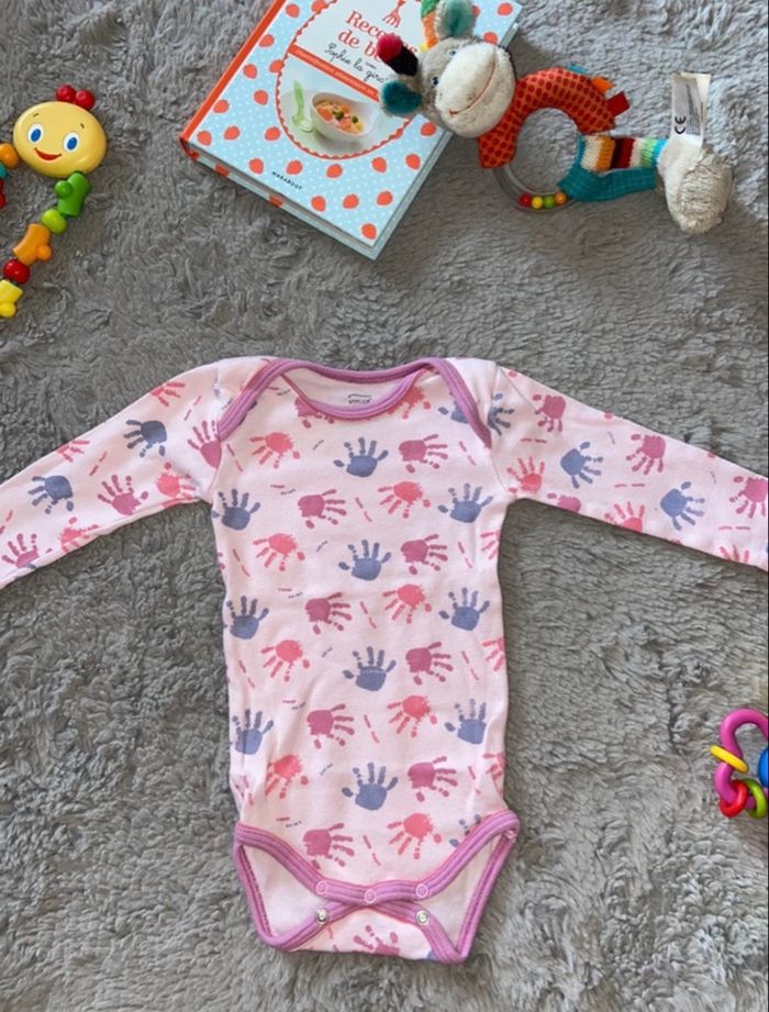 Lot de bodies bébé - photo numéro 3