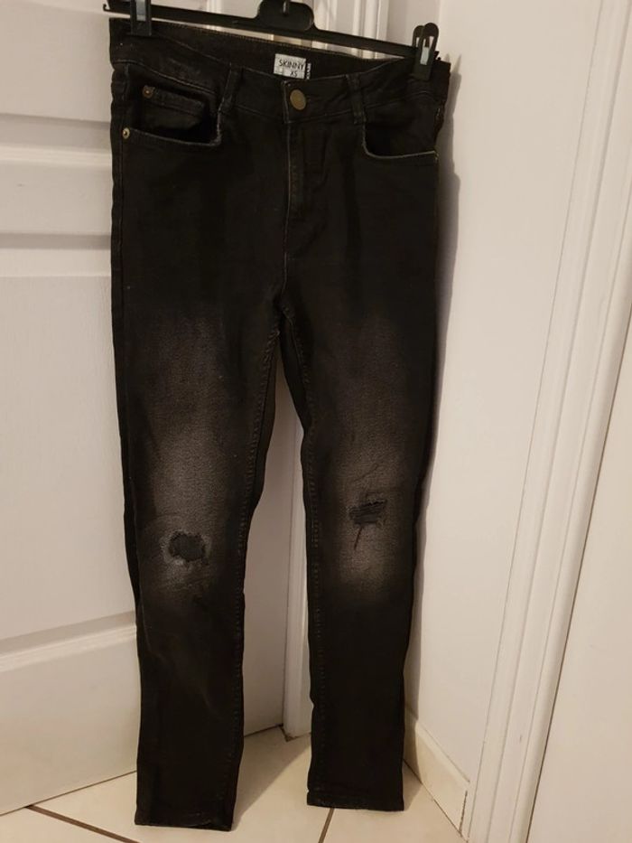 Jean troué Skinny
