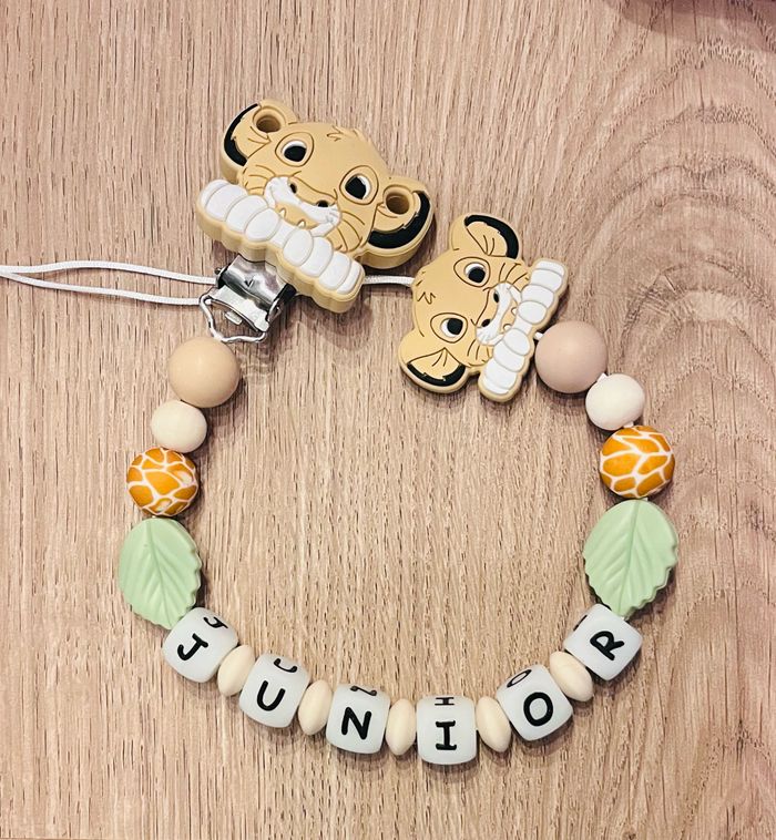 Attache tétine - photo numéro 2