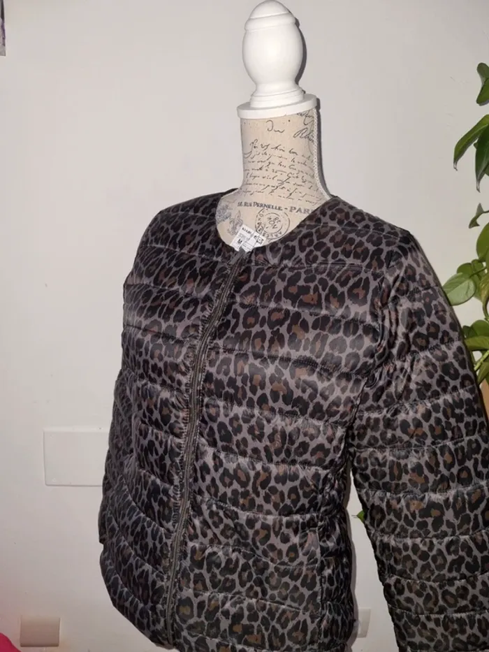 Veste matelassée Kiabi (neuf, marron), M / 38 / 10 - photo numéro 2