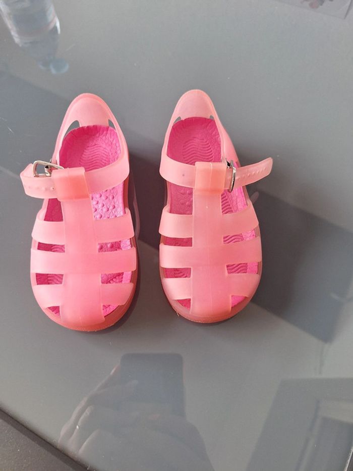 Chaussures d'eau