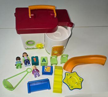 123 playmobil  Garderie transportable  70399 complète