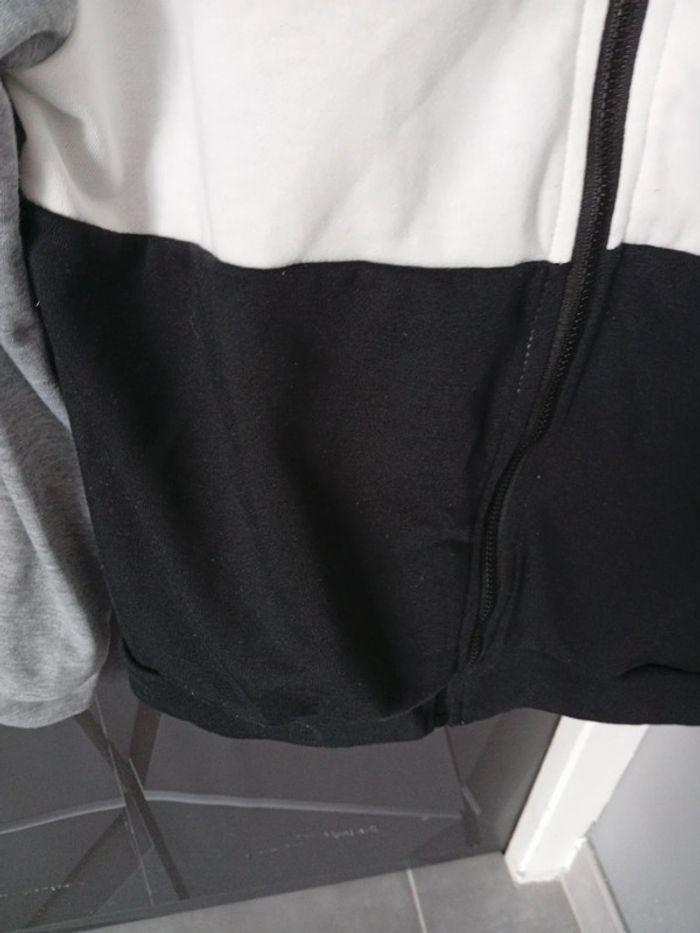 Veste à capuche - photo numéro 3
