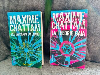 Lot livres les arcanes du chaos et théorie Gaia de Chattam 